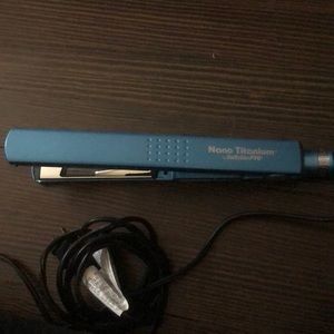 Babyliss straightener